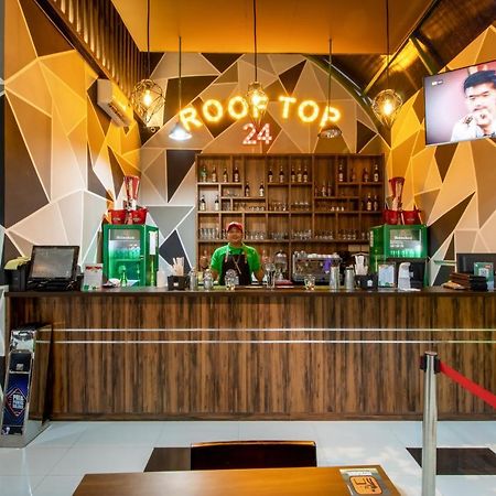 เดอ 80 เกนเตง ไอโจ Hotel จาการ์ตา ภายนอก รูปภาพ