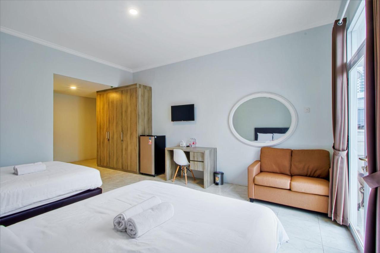 เดอ 80 เกนเตง ไอโจ Hotel จาการ์ตา ภายนอก รูปภาพ